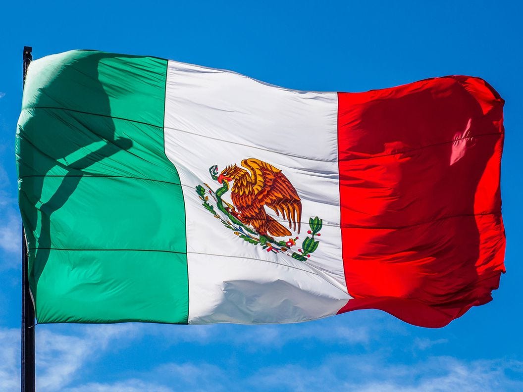 Mexico flag. (Unsplash)