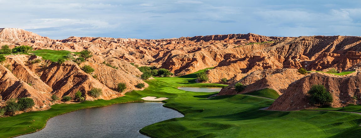 Howl at the Wolf Golf Package | Wolf Creek Mesquite Golf Deal From $249!