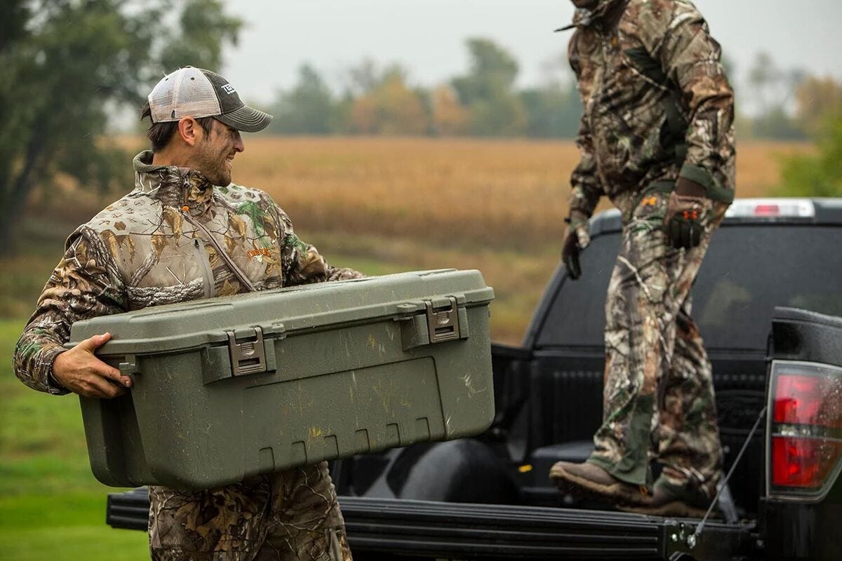 Plano 108 qt Green Sportsman's Trunk