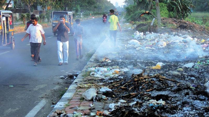 Plastic burning chokes Kozhikode residents | Plastic burning chokes ...