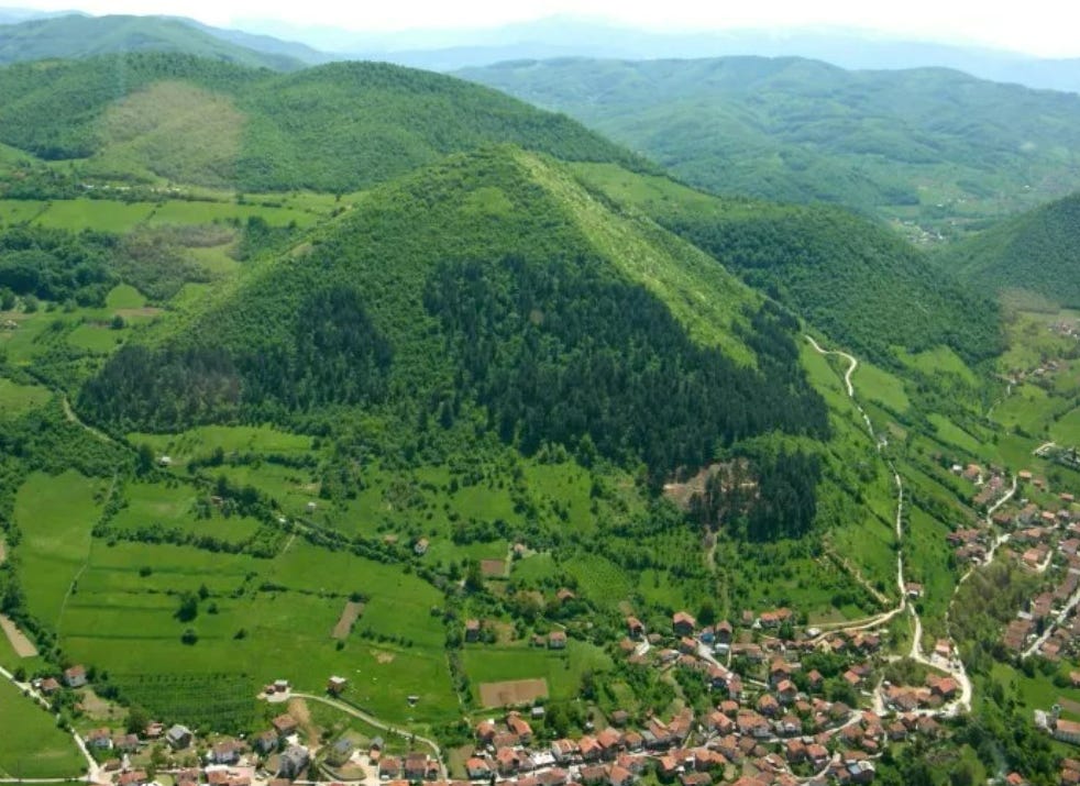 Bosnien und das Tal der Pyramiden