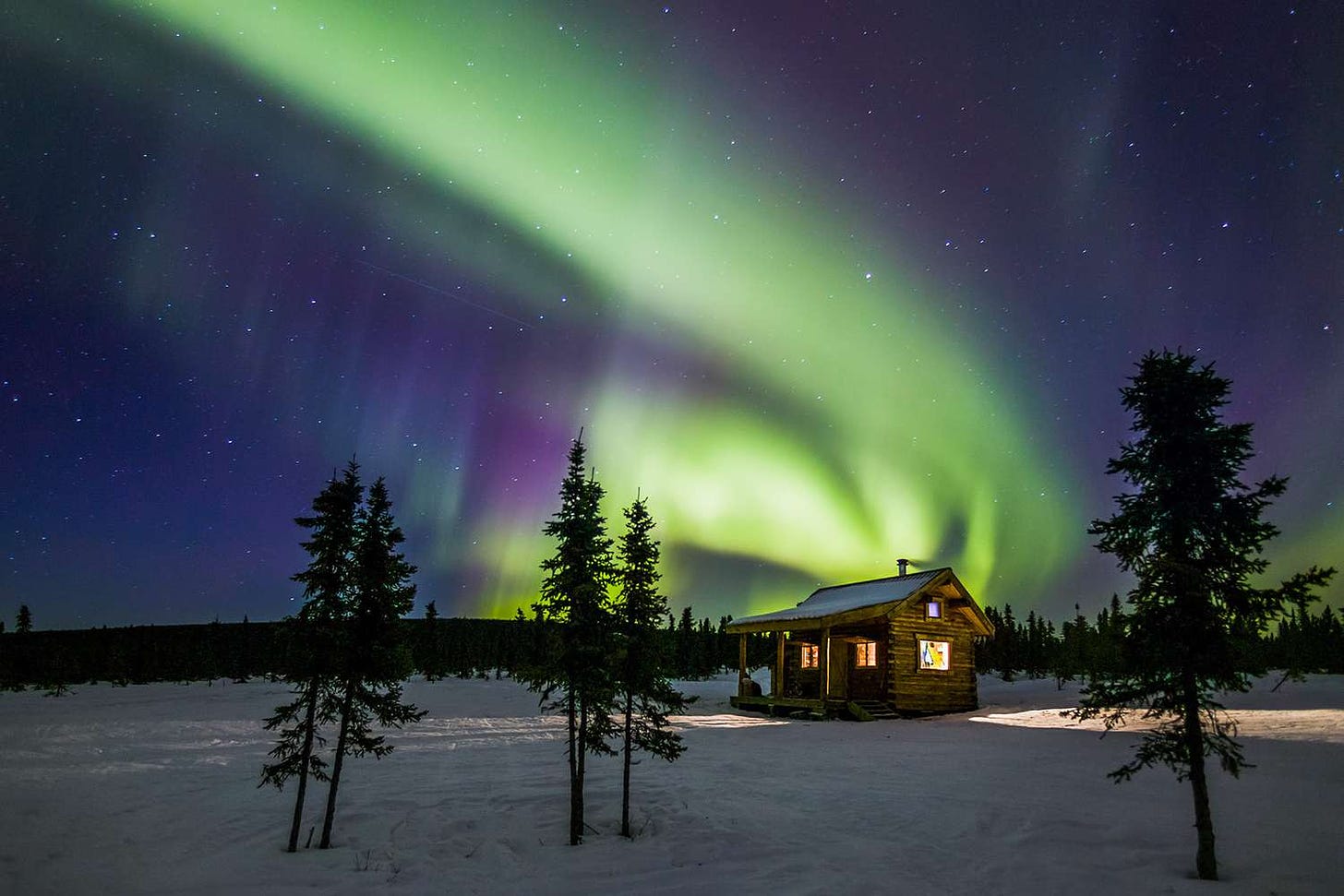A Guide to Visiting Fairbanks, Alaska — A Prime Northern Lights Destination