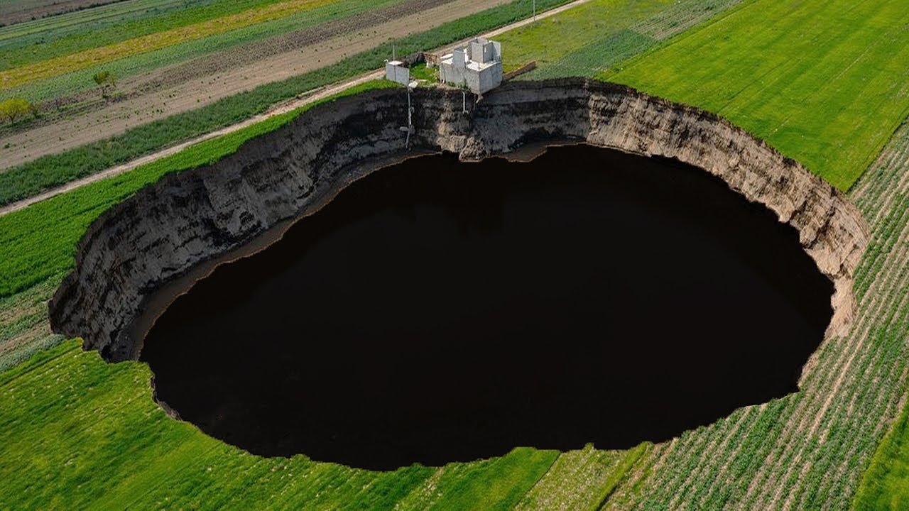 15 DEEPEST Holes on Earth - YouTube