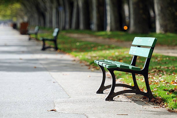 1 300+ Banc Public Paris Photos, taleaux et images libre de droits - iStock  | Mobilier urbain