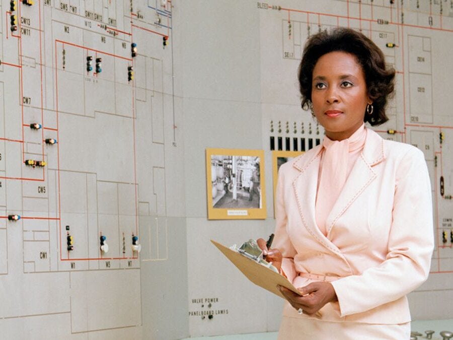 Annie Easley at the Lewis Research Center. Source: The Stemettes Zine
