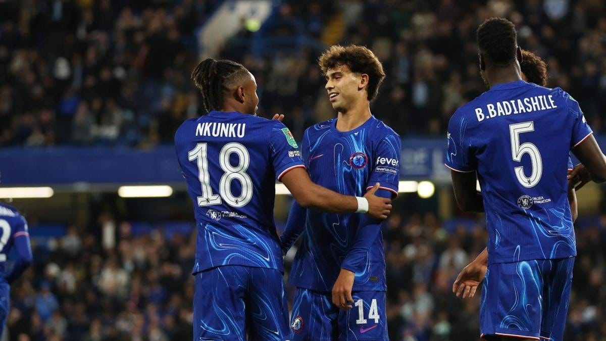 Joao Felix and Christopher Nkunku make their case as Chelsea cruise past  Barrow into EFL Cup fourth round - CBSSports.com