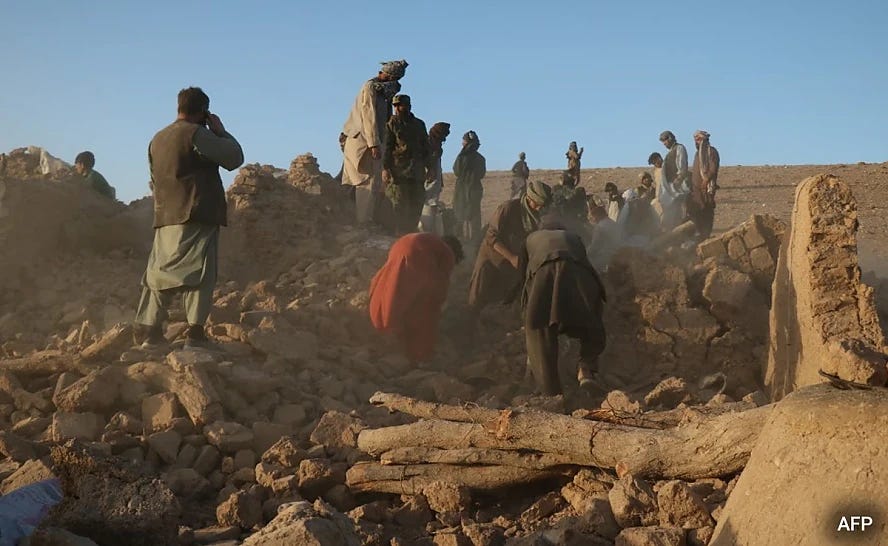 Bilanț dramatic în Afganistan: Peste 2.000 de oameni au murit în urma seismelor devastatoare - VIDEO