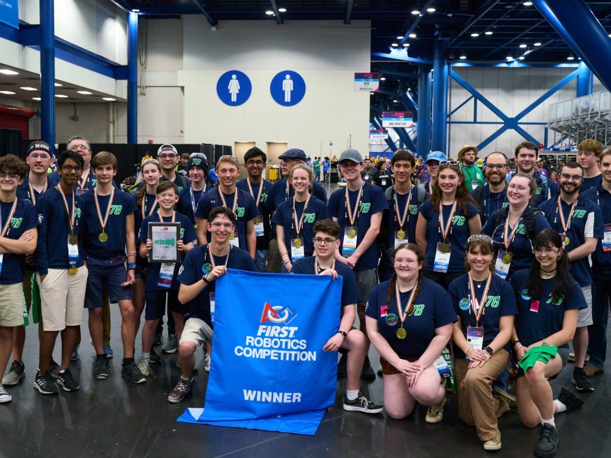 Newport Robotics Team finishes 5th at World Championship