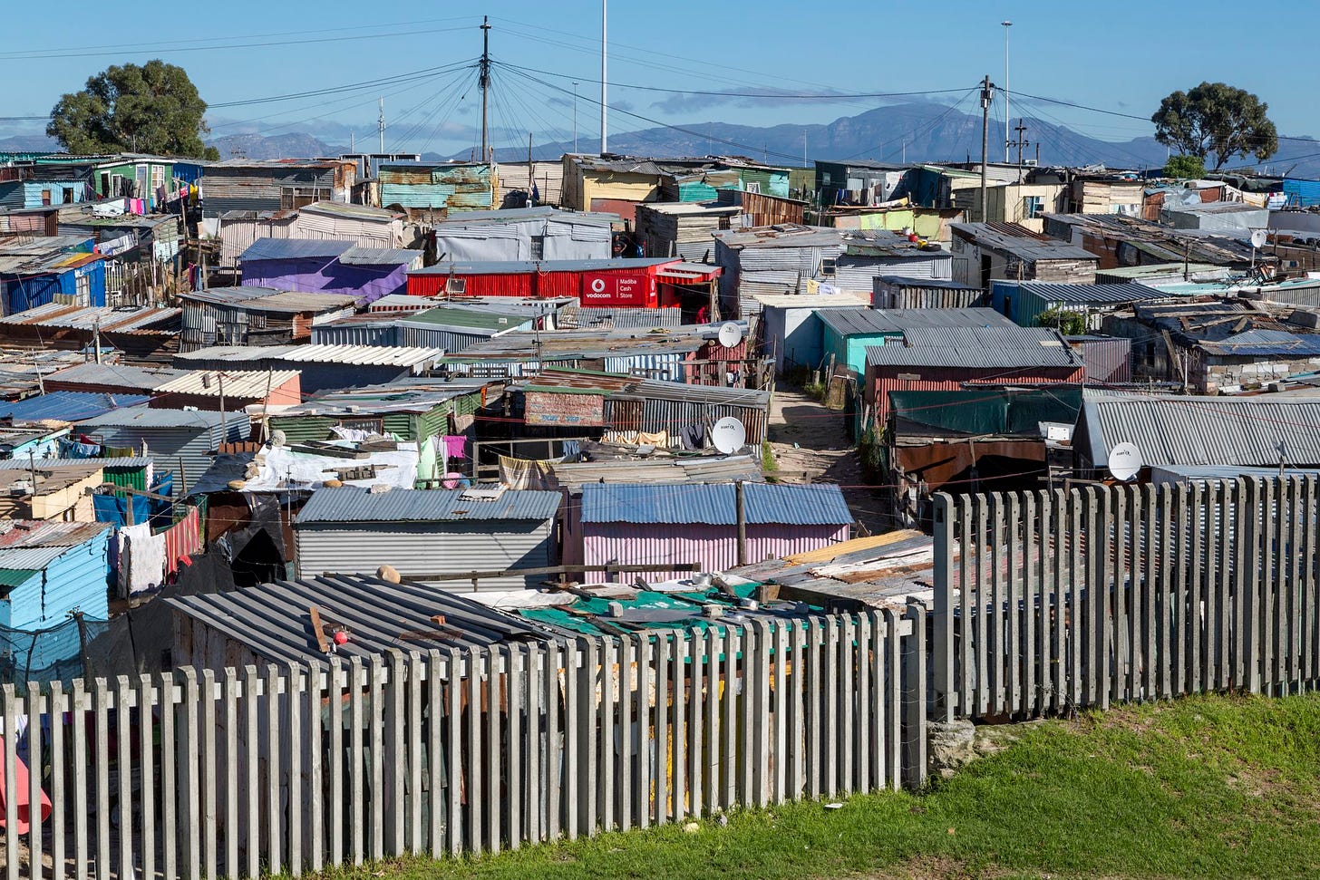 Image result from https://www.tripsavvy.com/visiting-khayelitsha-township-cape-town-south-africa-4158886