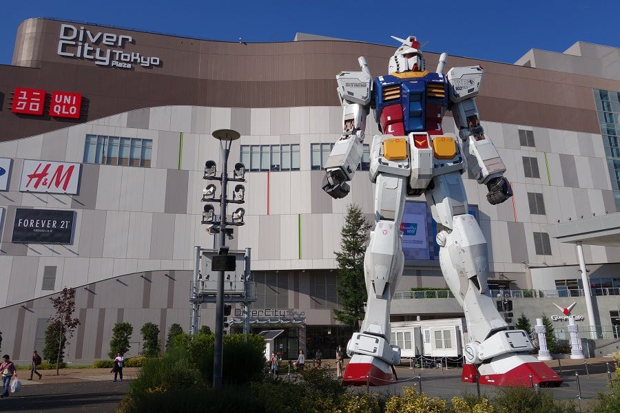 Odaiba, the Giant Gundam Statue, and DiverCity Tokyo Plaza - Scenes From  Nadine