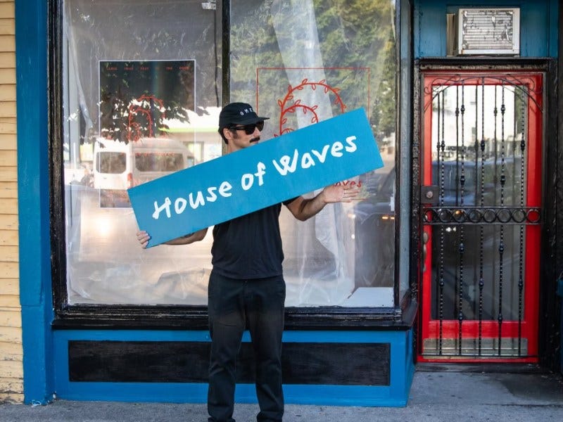 Local artist Patrick Murphy unveils ‘House of Waves’ on Broadway