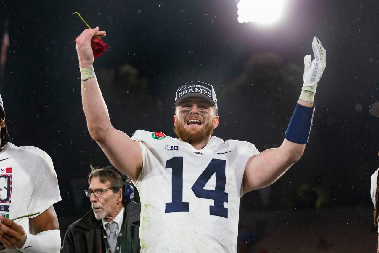 For a Penn State QB whose welcome had become worn, Sean Clifford's sendoff  was endearingly poignant | Jones - pennlive.com