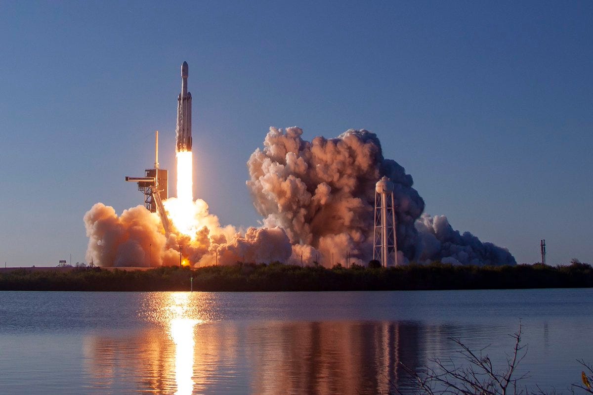 SpaceX Does it Again with Second Retrieval of Falcon Heavy Rocket -  Universe Today