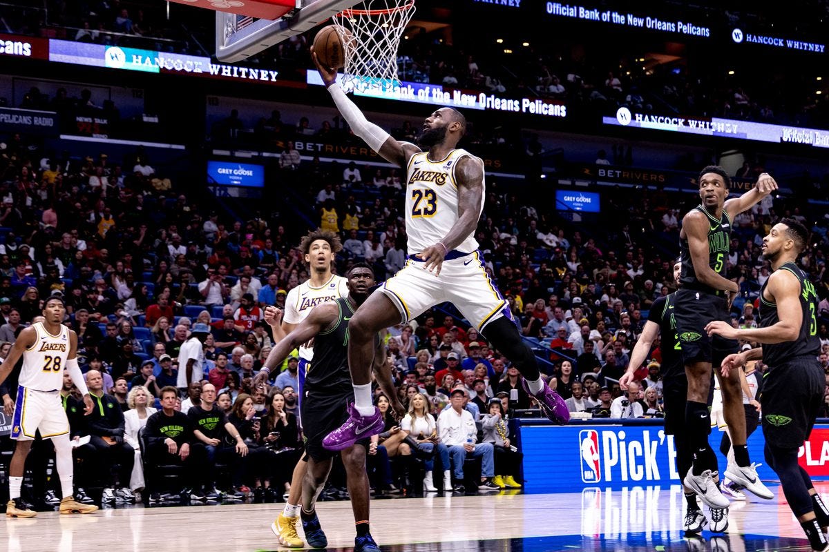 Grades for LeBron James, Anthony Davis in Lakers win vs. Pelicans - Silver  Screen and Roll