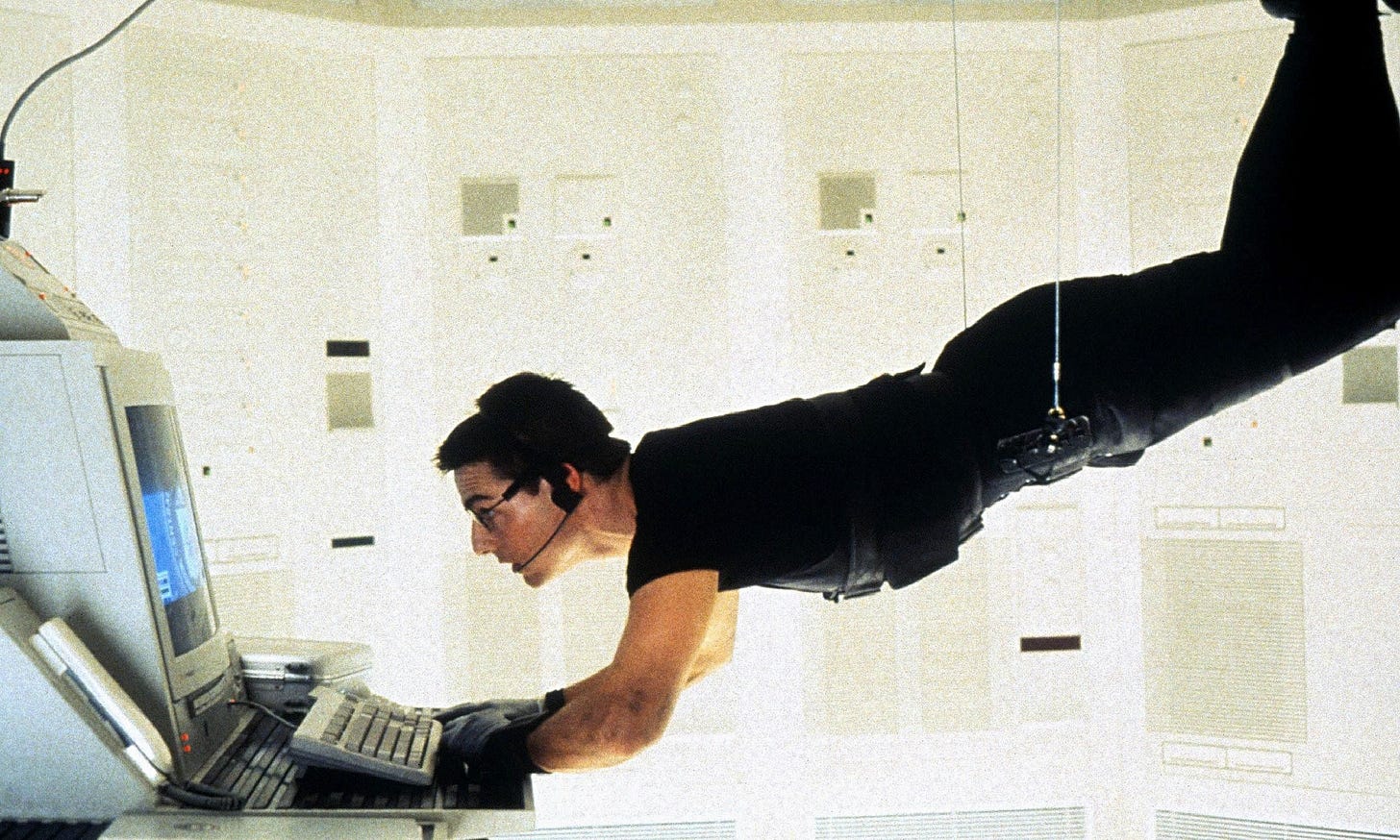 Movie Review: Mission Impossible (1996) - Breaking it all Down