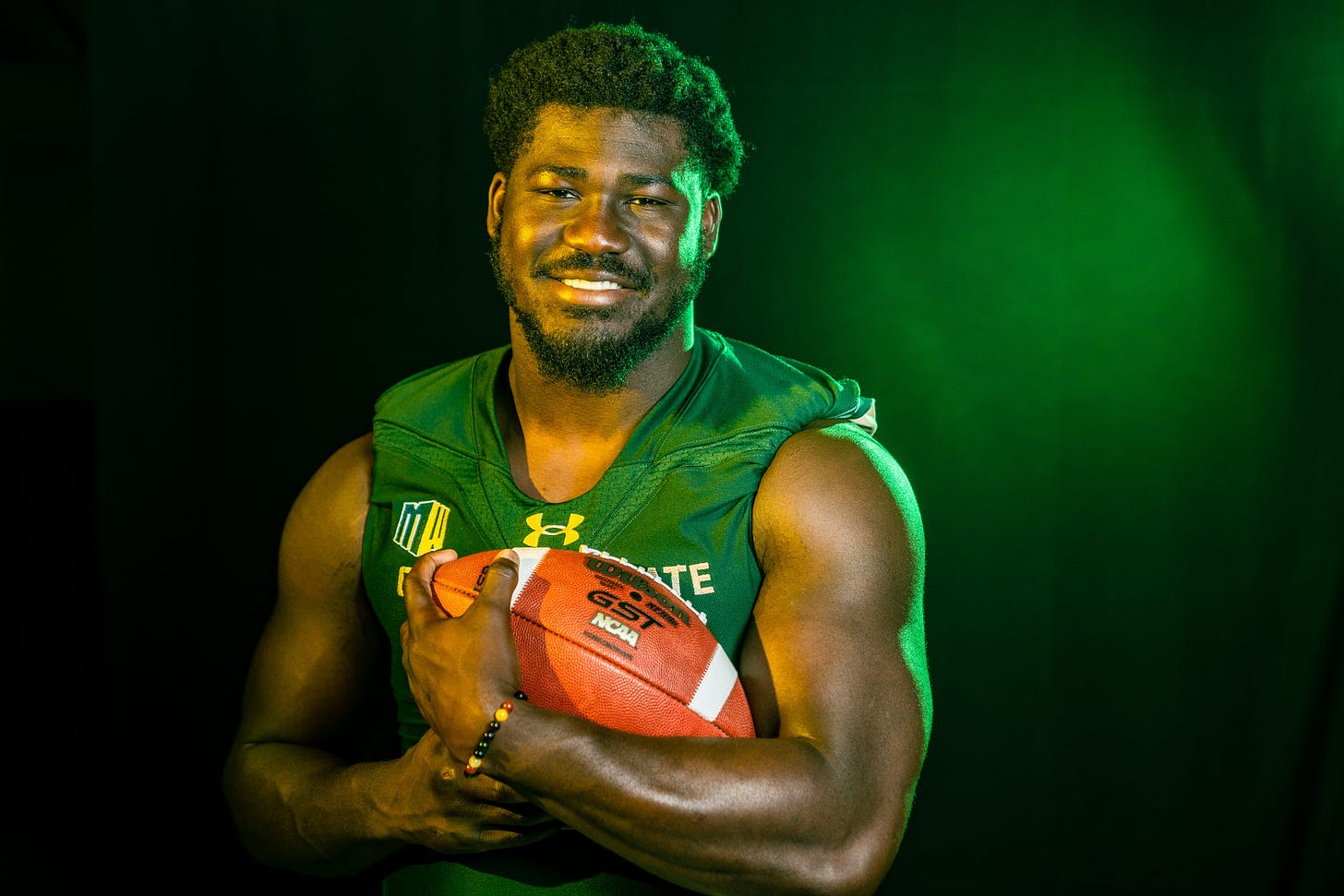 The relentless Mo Kamara: Meet one of college football's sacks leaders