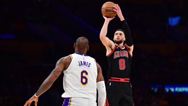 Lakers had the green light from LeBron James to pursue Zach LaVine - Sports  Illustrated Chicago Bulls News, Analysis and More