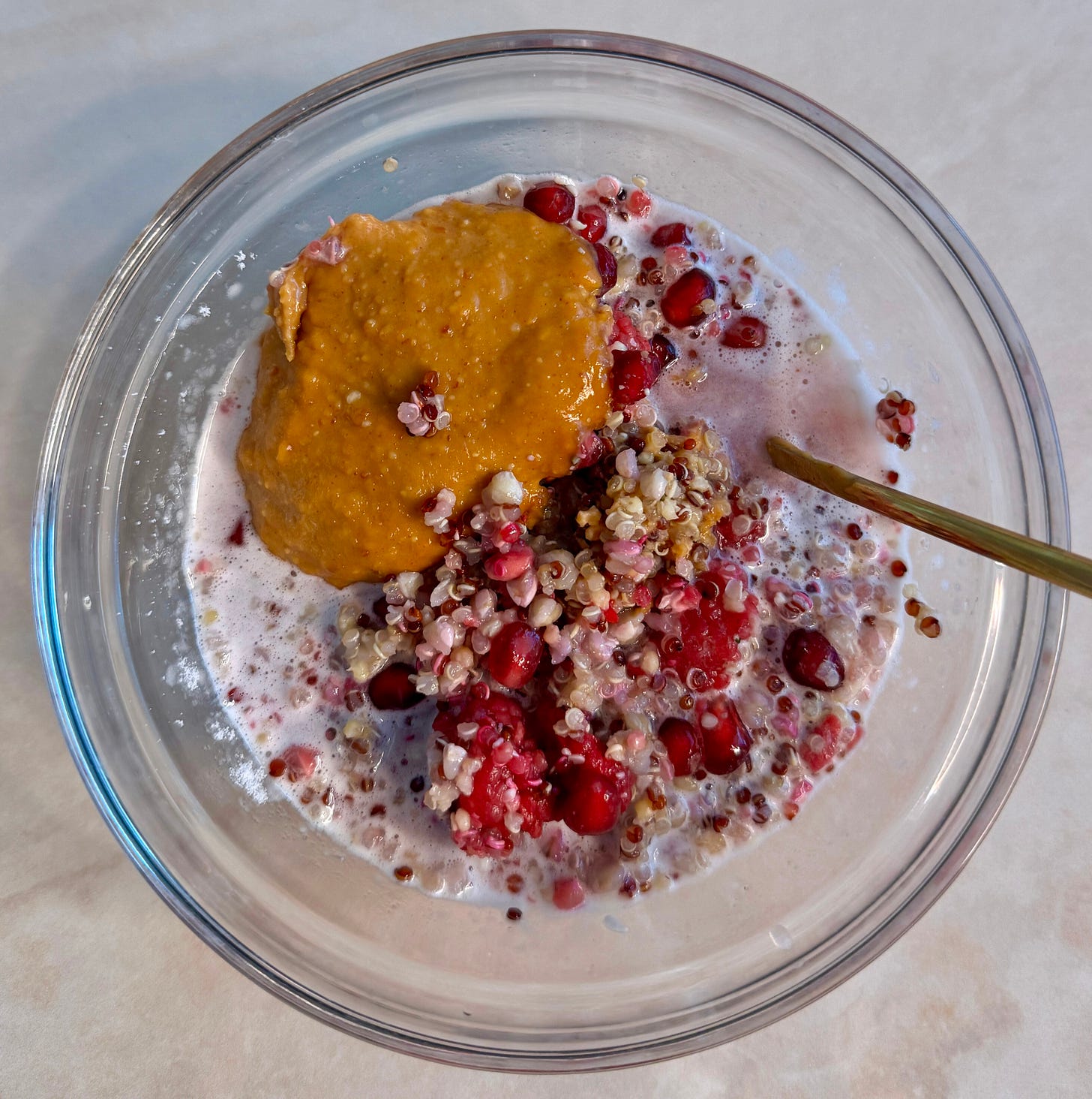 Refreshing, flavorful, and packed with protein, this raspberry quinoa breakfast bowl is an easy make-ahead option that fuels your morning Refreshing, flavorful, and packed with protein, this raspberry quinoa breakfast bowl is an easy make-ahead option that fuels your morning
