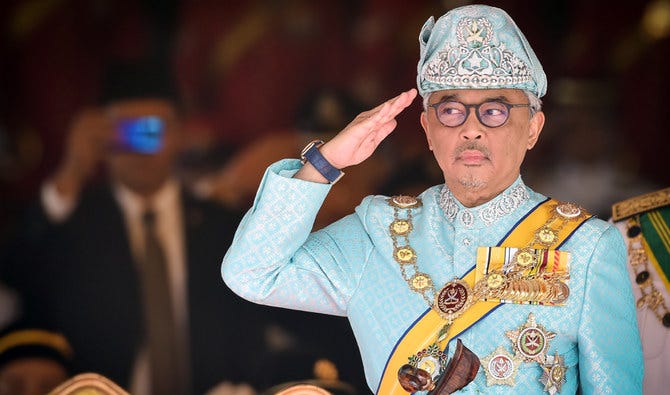 Malaysian king intervenes after Mahathir's resignation | Arab News