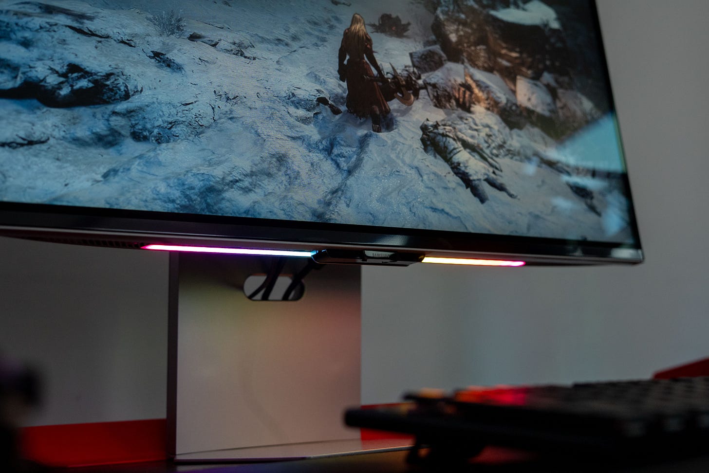 Samsung Odyssey 3D G90XF gaming monitor review