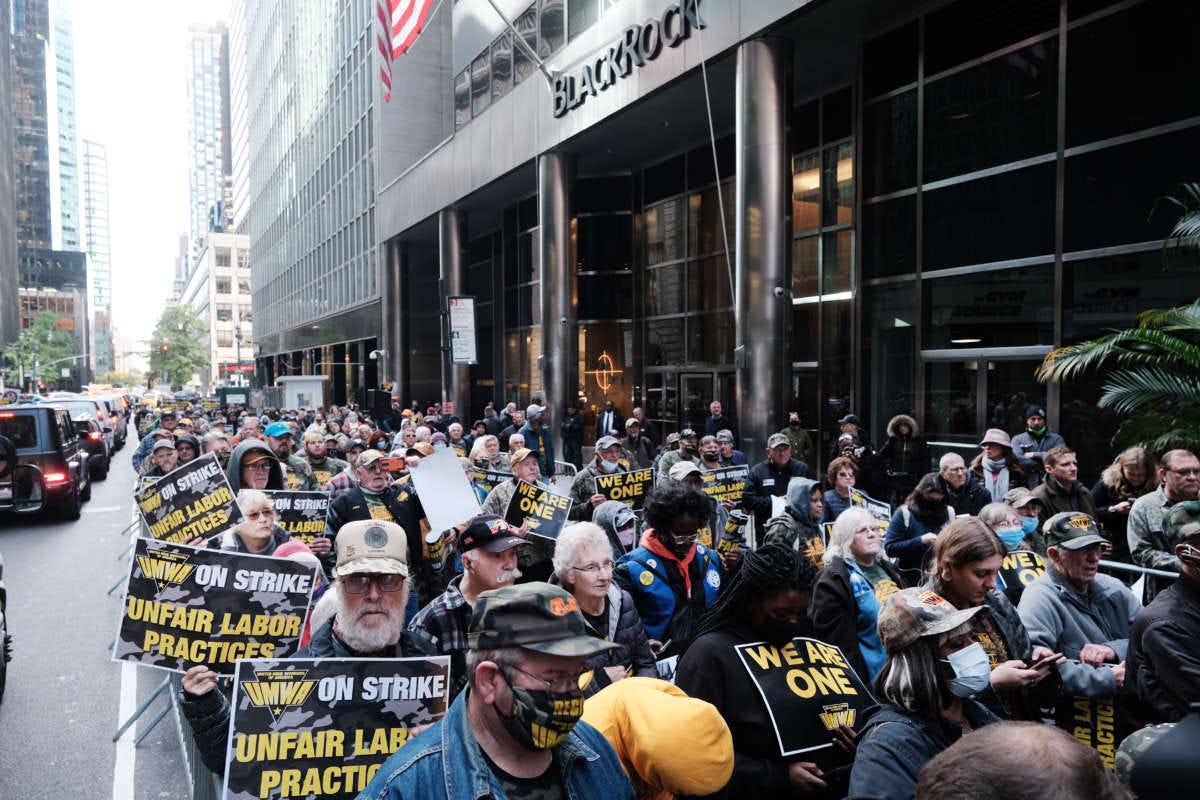 Sanders, Warren Demand BlackRock Intervene in Coal Strike for Fair Contract  | Truthout