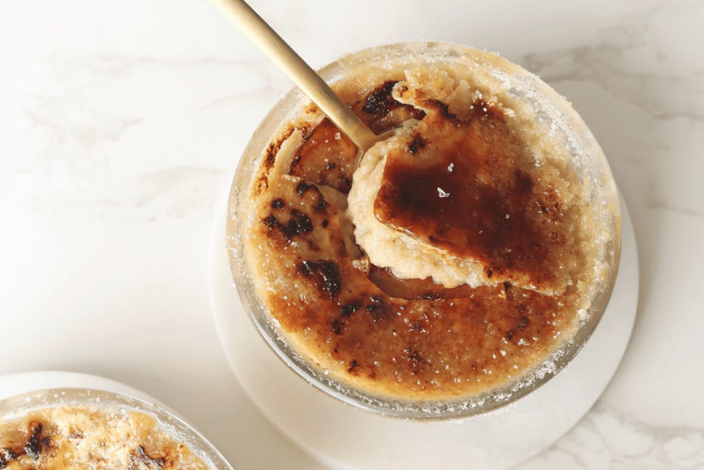 Velvet Salted Caramel Creme Brûlée - infused with our festive black tea 