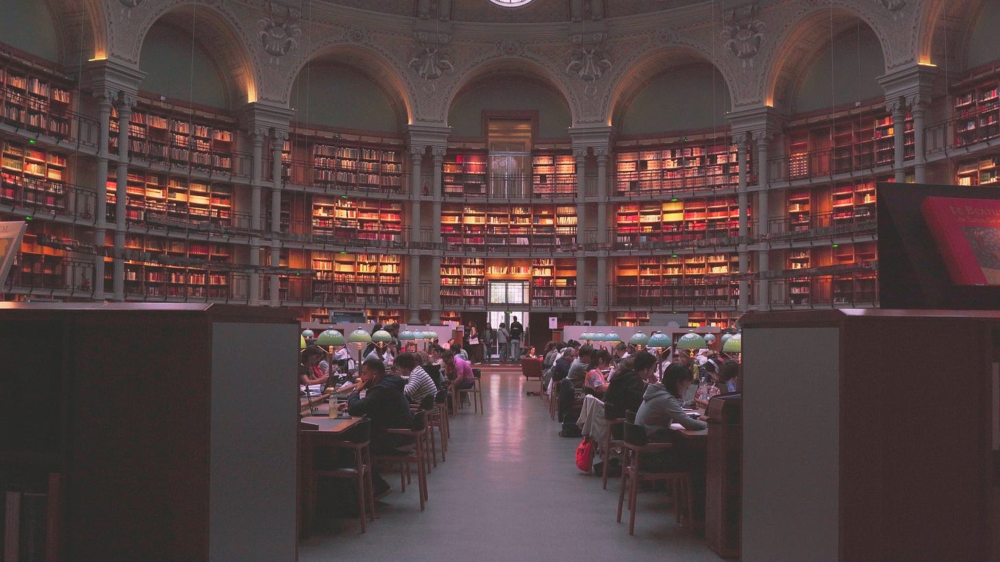 Beautiful library in Paris