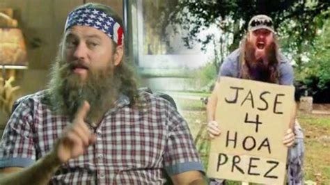 Willie And Jase Robertson Run Against Each Other For HOA President ...