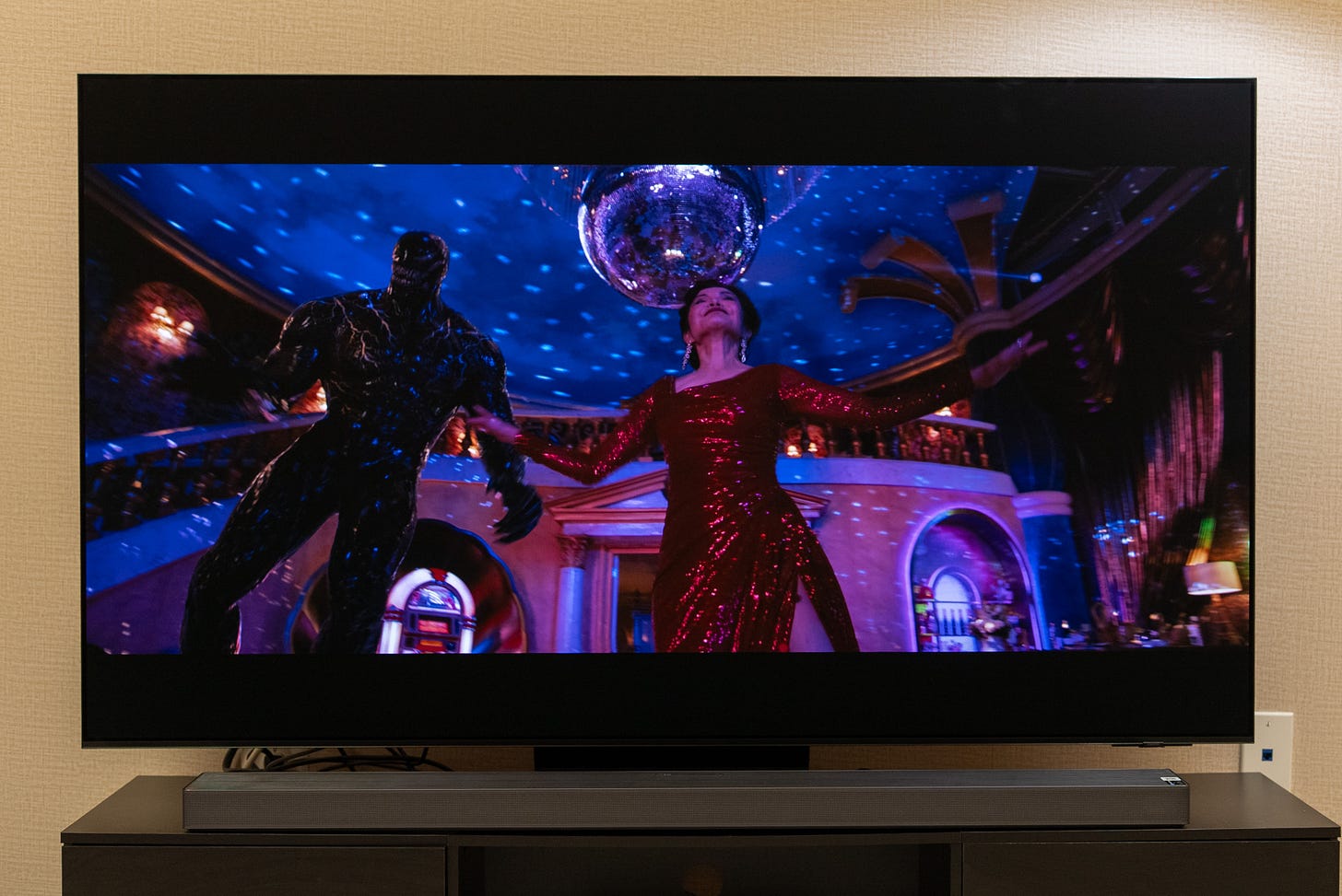 Samsung S95F QD-OLED review Samsung S95F QD-OLED review