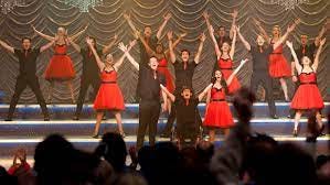 Glee' Cast Previews 'Bittersweet,' 'Emotional' Graduation Episode