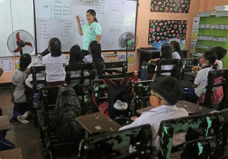 Government mulls revamp of K-12 program