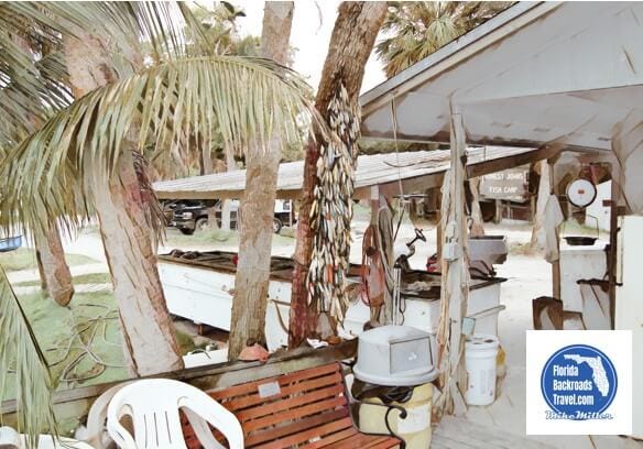 Honest John's Fish Camp, Melbourne Beach