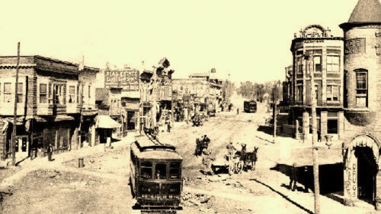 Old photo of Las Vegas, NM