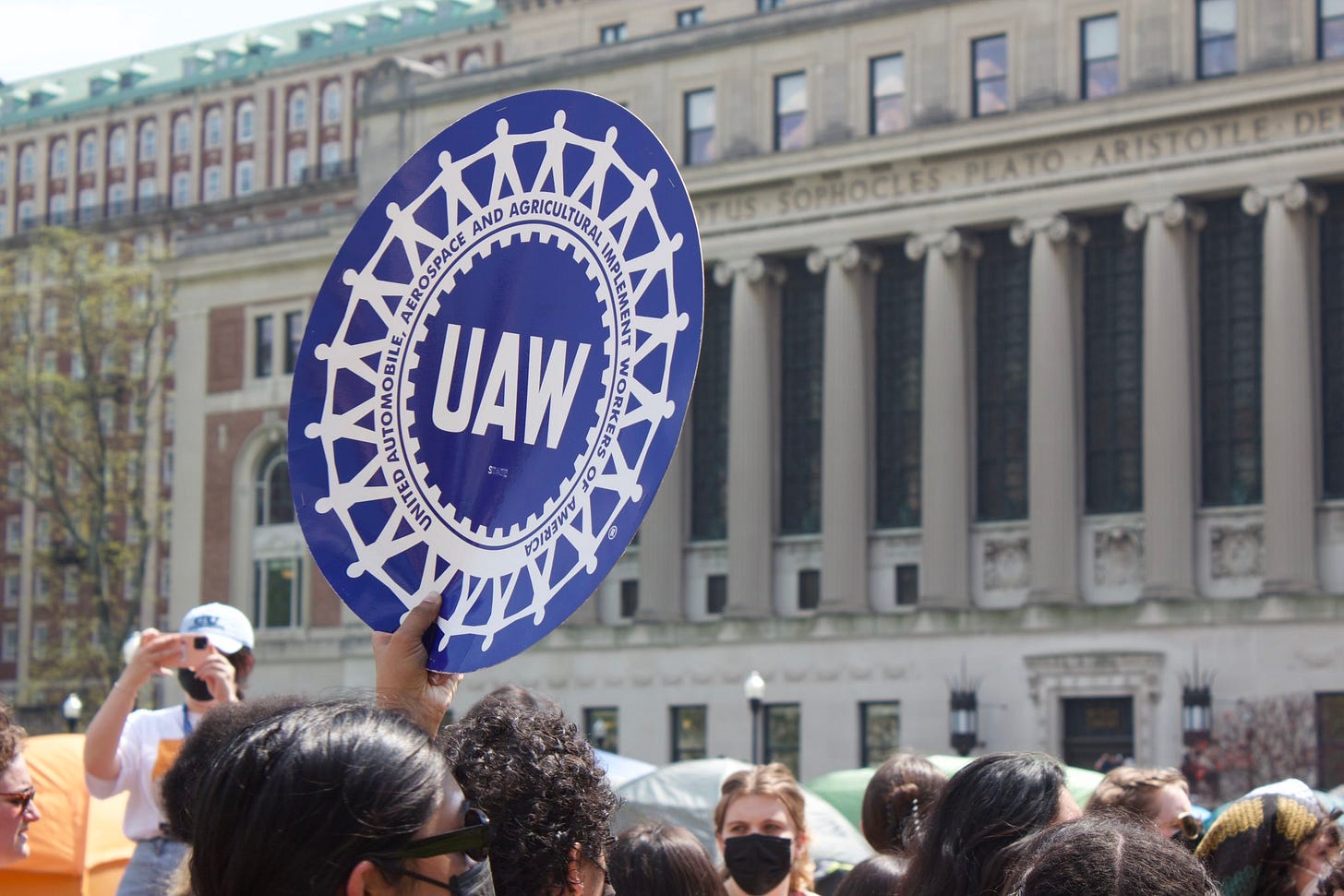 samaa • سما on X: "My photos from today: The #UAW (student workers' union)  stands in solidarity with student protesters at the #Columbia University  Gaza Encampment, and joined the picket line. https://t.co/PONpEkXQSx" /