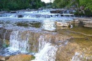 2012-09-27 Sauble falls