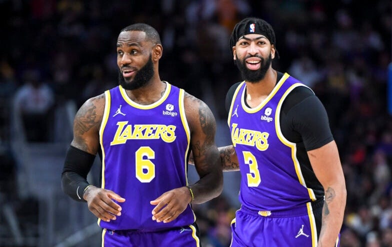 Lakers' LeBron James (knee), Anthony Davis (wrist) out vs. Hornets | NBA.com