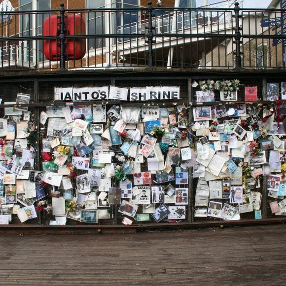 Ianto's Shrine – Cardiff, Wales - Atlas Obscura