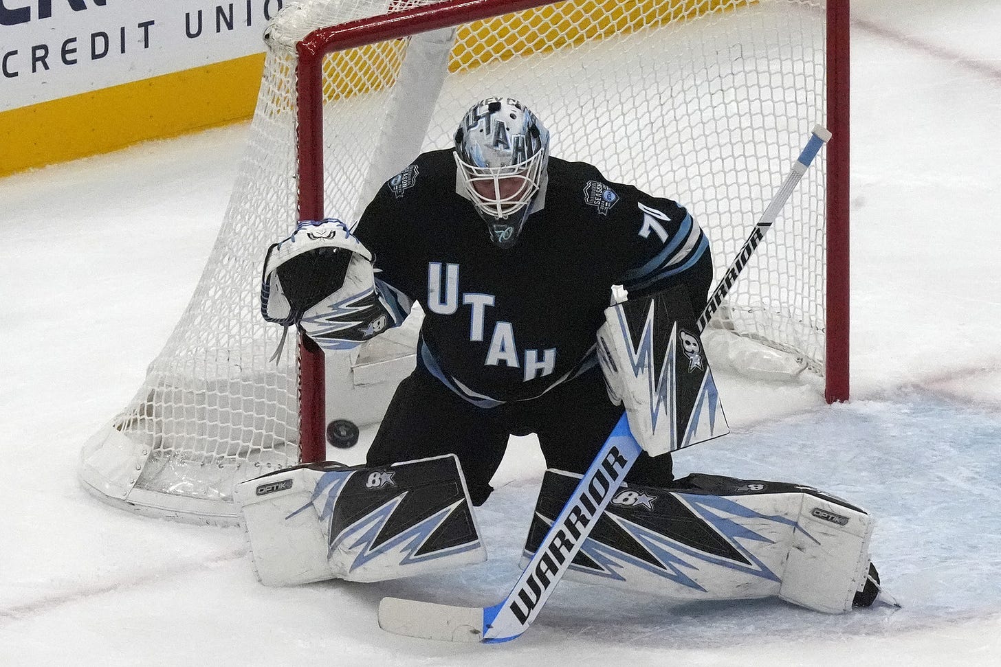 Utah Hockey Club signs goalie Karel Vejmelka to 5-year extension | KSL.com