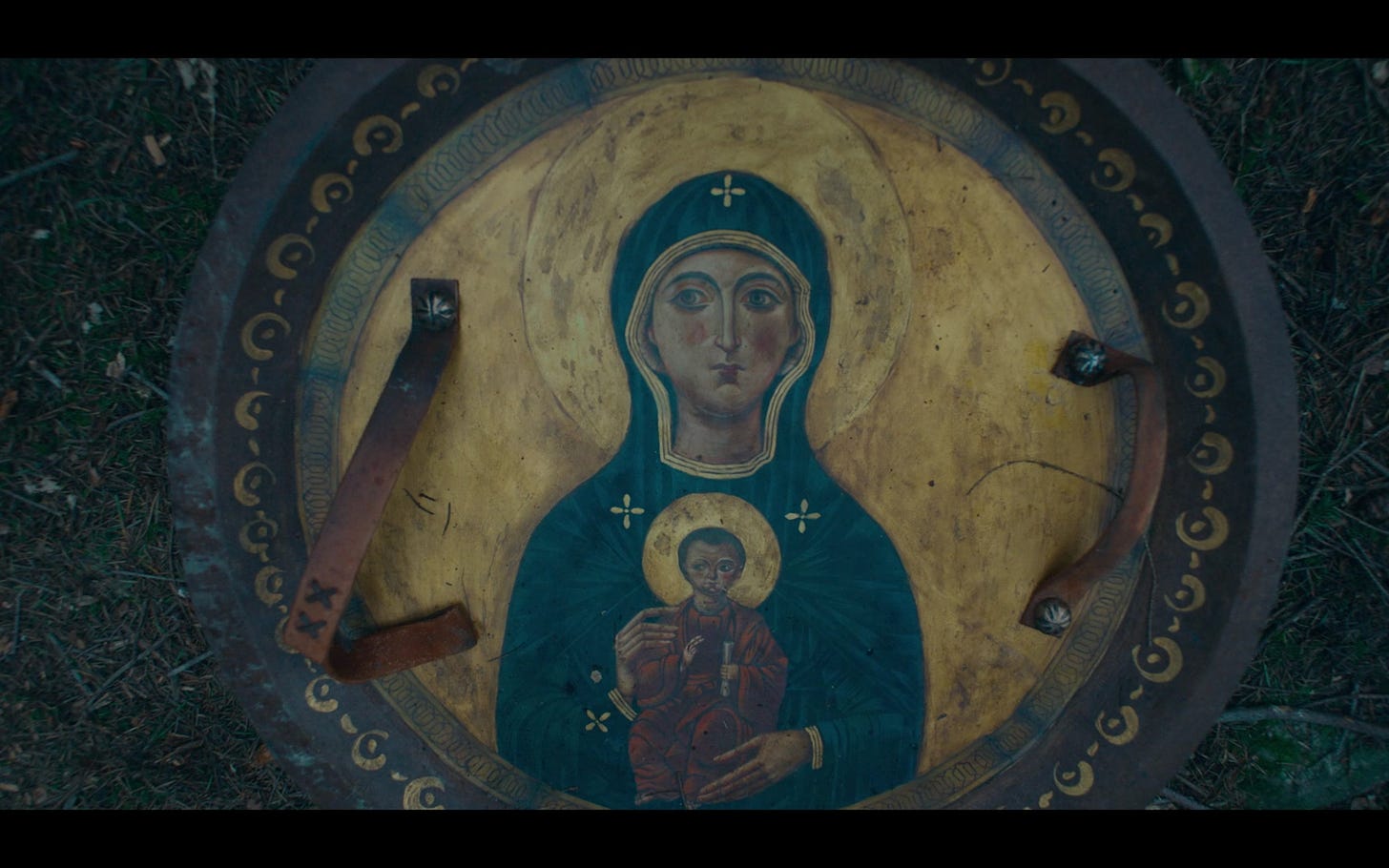 Brad Hostetler on Twitter: "The iconography associated with the Virgin  Nikopoios in Byzantium is slightly different than what we see on the San  Marco icon and Gawain's shield. In Byz, a frontal