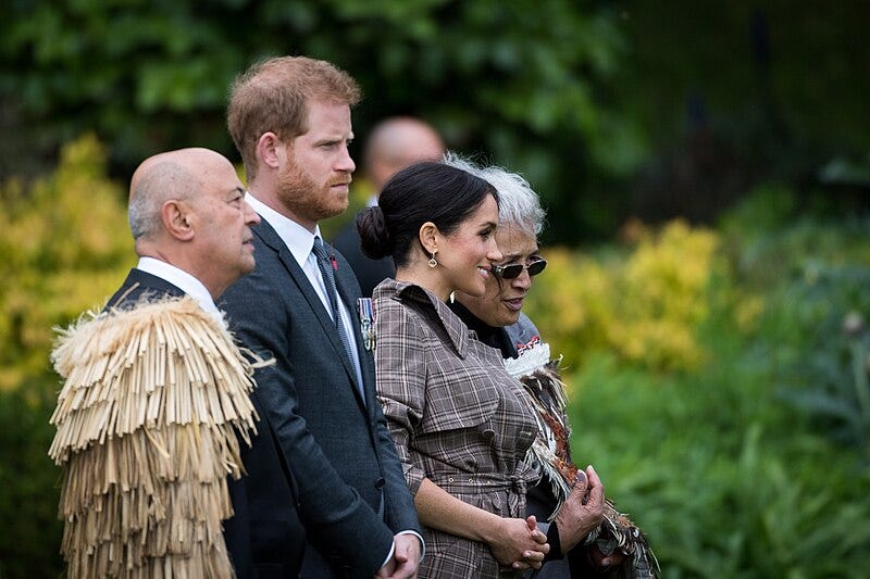 File:Ceremony of Welcome for TRH The Duke and Duchess of Sussex (12).jpg