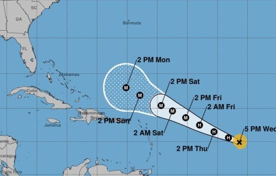 Hurricane Lee is traveling west across the Atlantic and is expected to strengthen into a Category 4 storm by Saturday. (NHC)