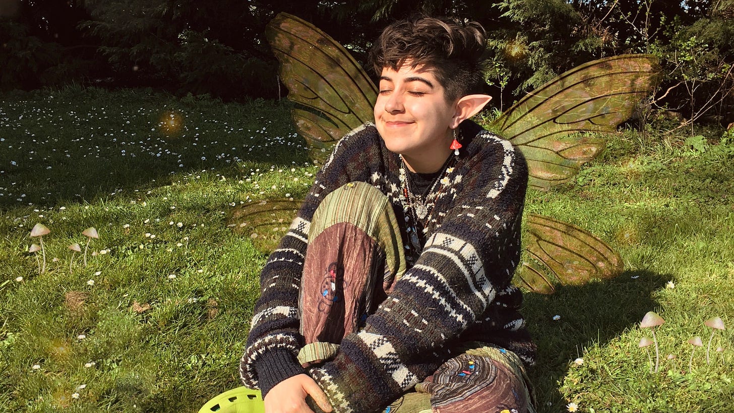 This is @froggiecrocs, the Tiktok / Instagram influencer who really got the whole goblincore aesthetic into the public perception.