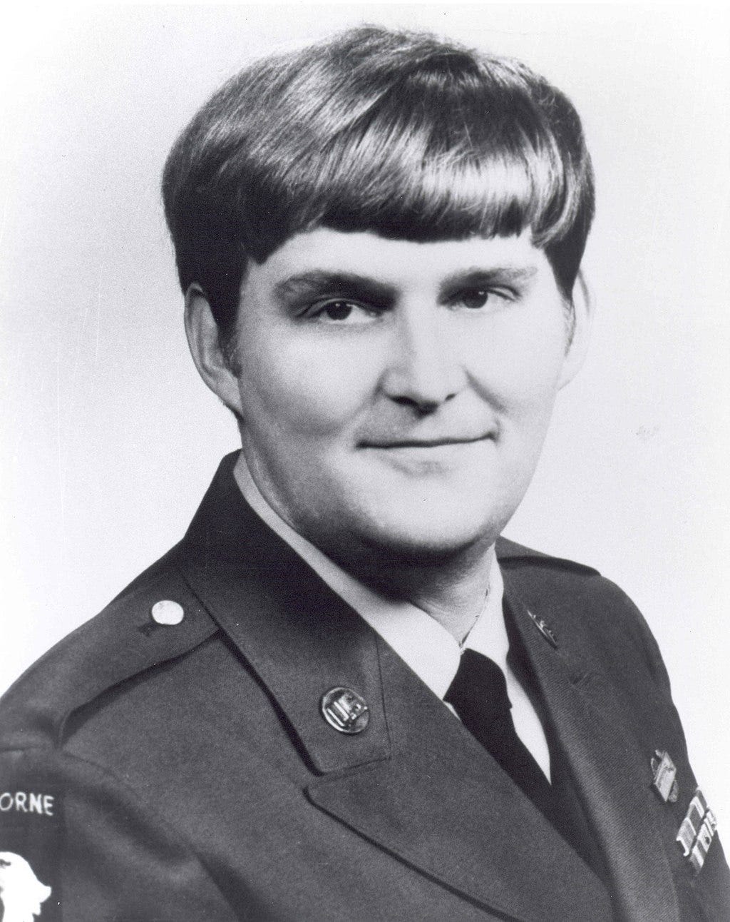 Headshot of Fitzmaurice, in uniform.