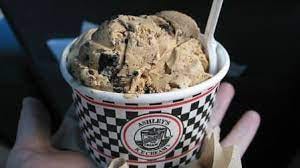 Ashley's Ice Cream - The Shops at Yale