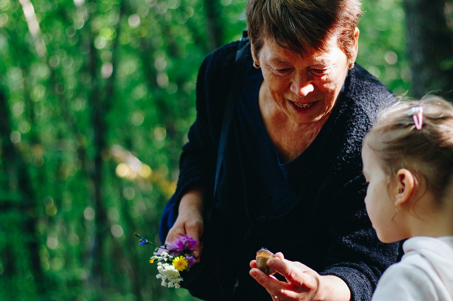 The Invaluable Benefits of Grandparents in Our Lives