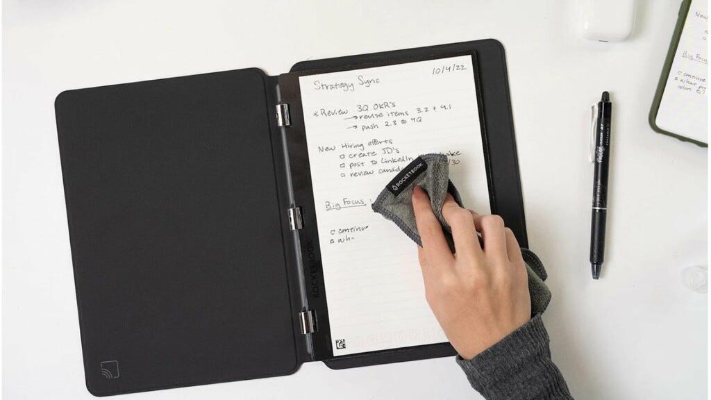 Cadernos, tablets e canetas inteligentes para trazer suas anotações manuscritas para a era digital