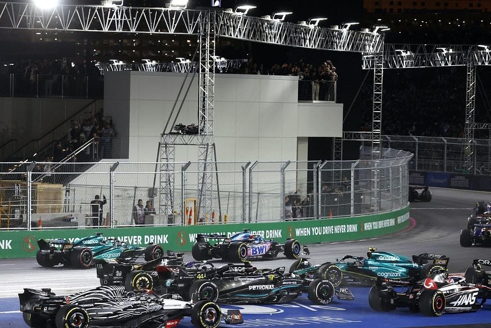 F1 drivers say oil on track created "unacceptable" conditions at Las Vegas  GP start