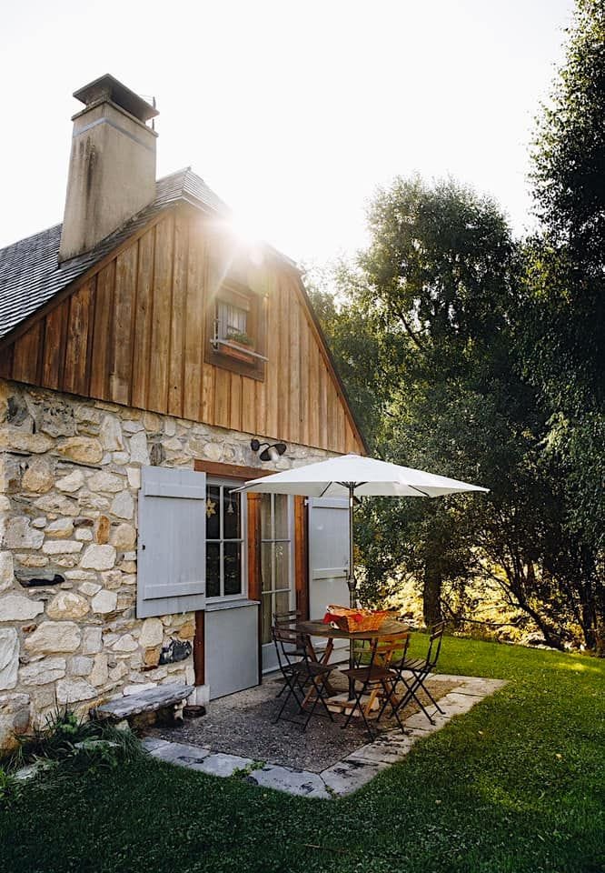 Yoga and ayurveda at Chalets d’Arrens in Arrens-Marsous, Pyrenees, France