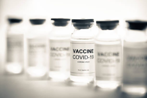 coronavirus covid-19 vaccin - covid vaccines denmark bildbanksfoton och bilder