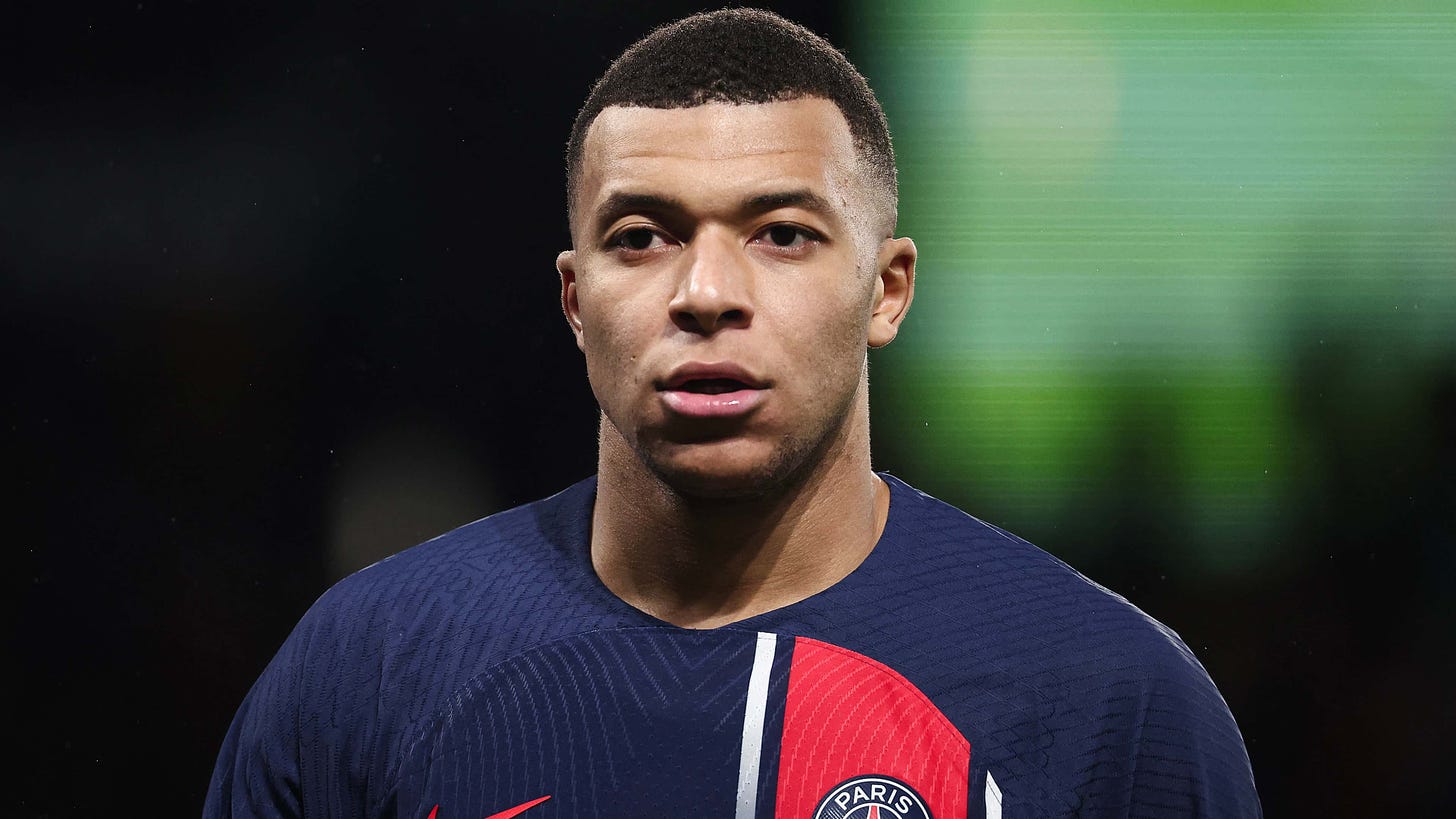 Revealed: Kylian Mbappe has 'many doubts' over Real Madrid transfer with  PSG expecting final decision from star forward in 'coming days' as they  hold back new contract offer | Goal.com Australia